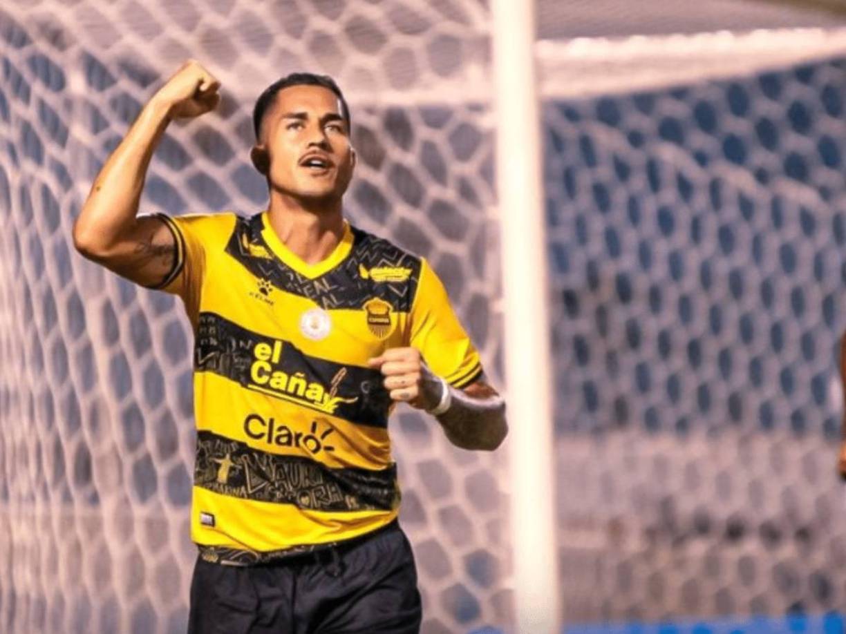 Jim Morrison: Al volante se le termina su contrato con Real España tras finalizar el Apertura 2024. 