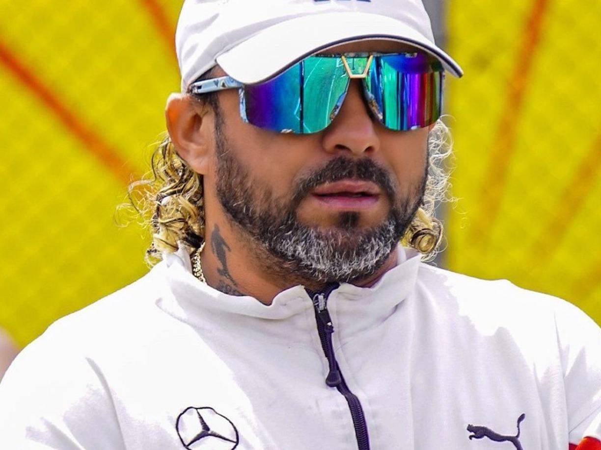 Sin embargo, para el momento en el que fue encontrado sin vida dicha mochila no se encontraba lo que hace pensar que fue despojada por los atacantes.