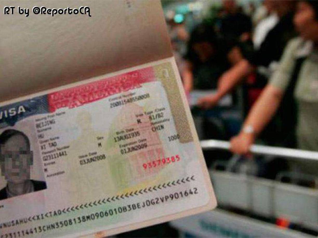 <b>4</b>. Si tienes un familiar que vive ilegalmente en los Estados Unidos es muy probable que te nieguen la visa de turista, ya que asumirán que planeas imitar su accionar y quedarte a residir.