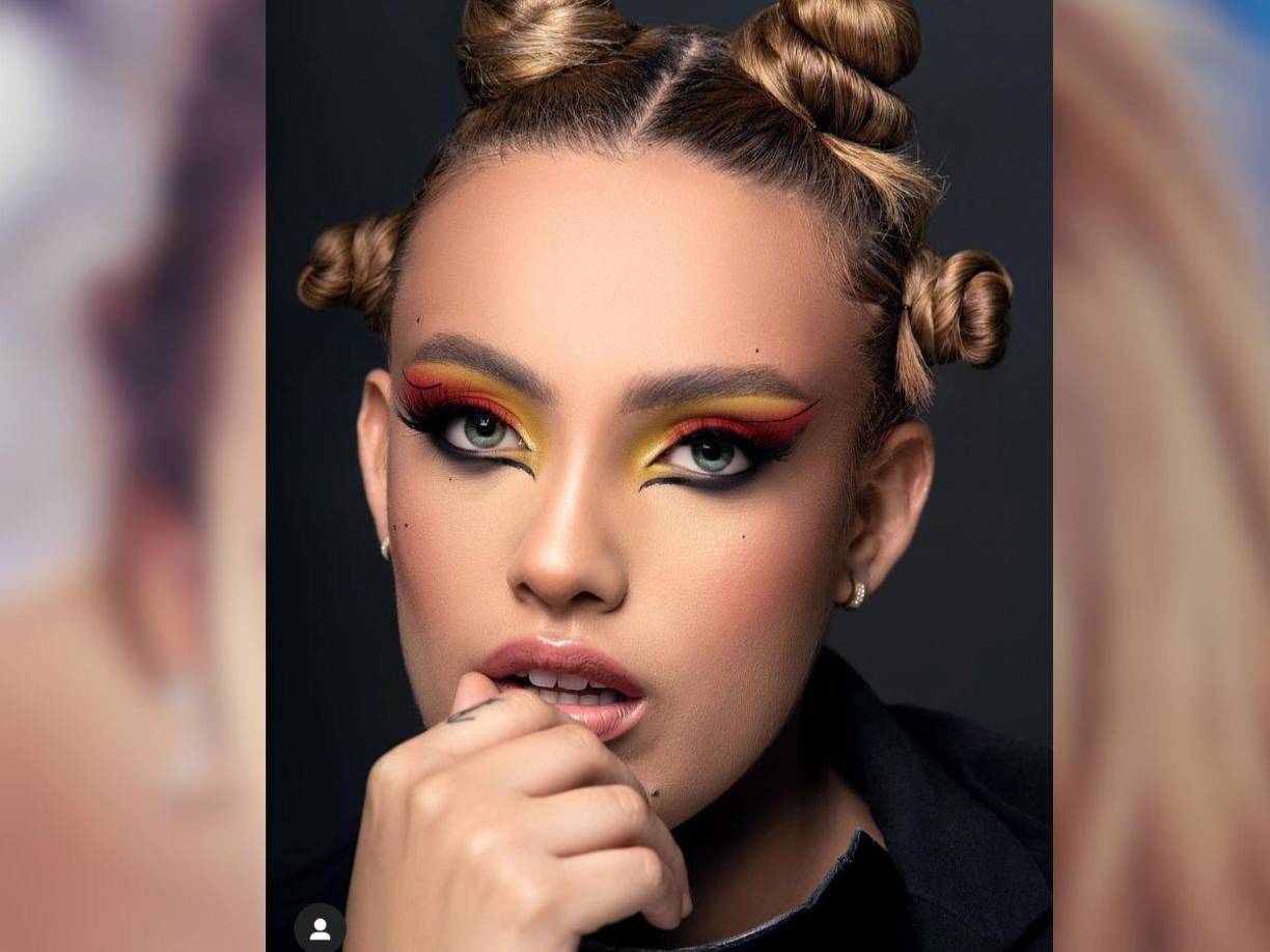 De acuerdo con lo mostrado en sus redes sociales, la joven se dedica al ámbito musical como su famoso papá y el año pasado se graduó de la licenciatura en Comunicación Social en la Universidad de Caracas.