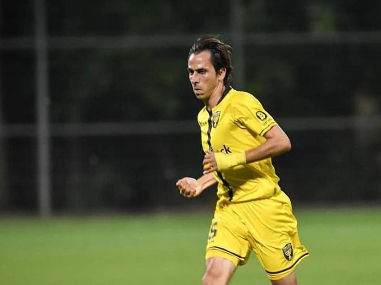 El cuñado de Benayoun, Sharon Shabo, salió por la mañana a dar un paseo en bicicleta cuando, de camino a casa, fue atacado por los terroristas y tras recibir un impacto en el brazo, saltó de la bicicleta y se escondió en un campo cercano. 