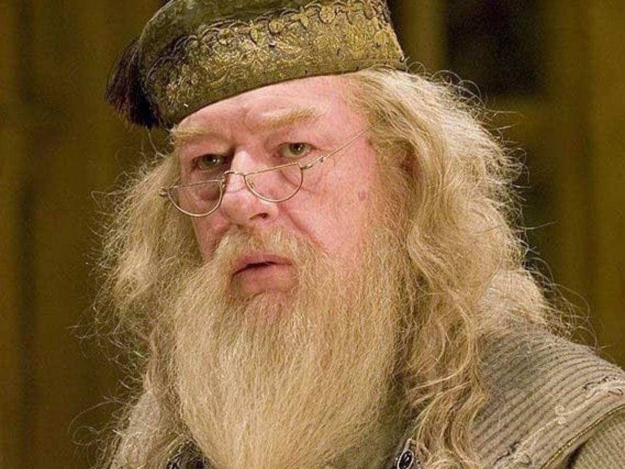 El actor Michael Gambon murió a los 82 años tras un “ataque de neumonía”, el comunicado fue emitido este jueves en nombre de su esposa Lady Gambon y su hijo, informó PA Media.