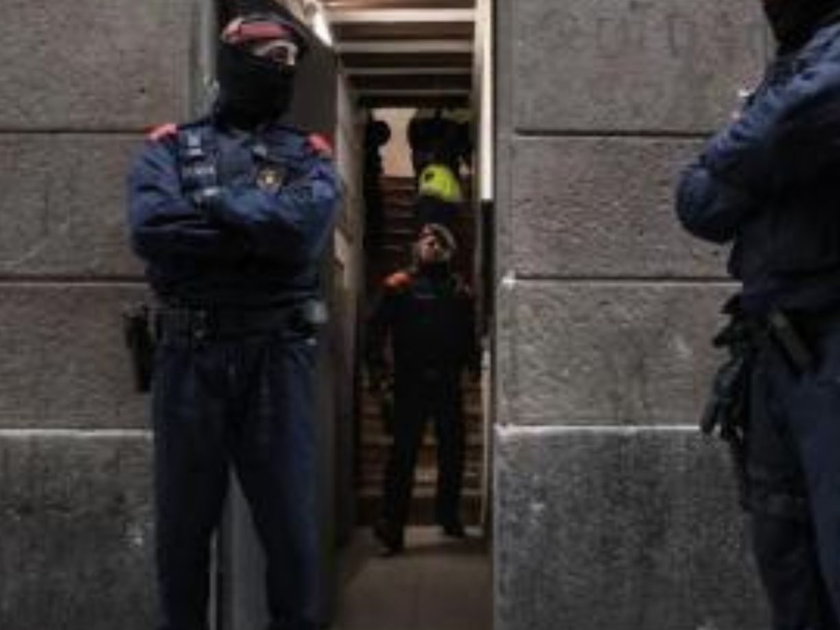 Por otro lado, se supo que se ha emitido una alerta migratoria para evitar el ingreso de nuevos miembros de esta estructura criminal, que siembra el terror en varios países, sobre todo en Honduras.