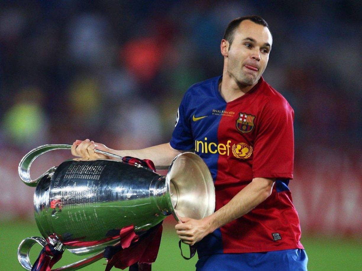 Andrés Iniesta: El español ganó 40 títulos y está en el top tres de los jugadores con más campeonatos en la historia del fútbol.