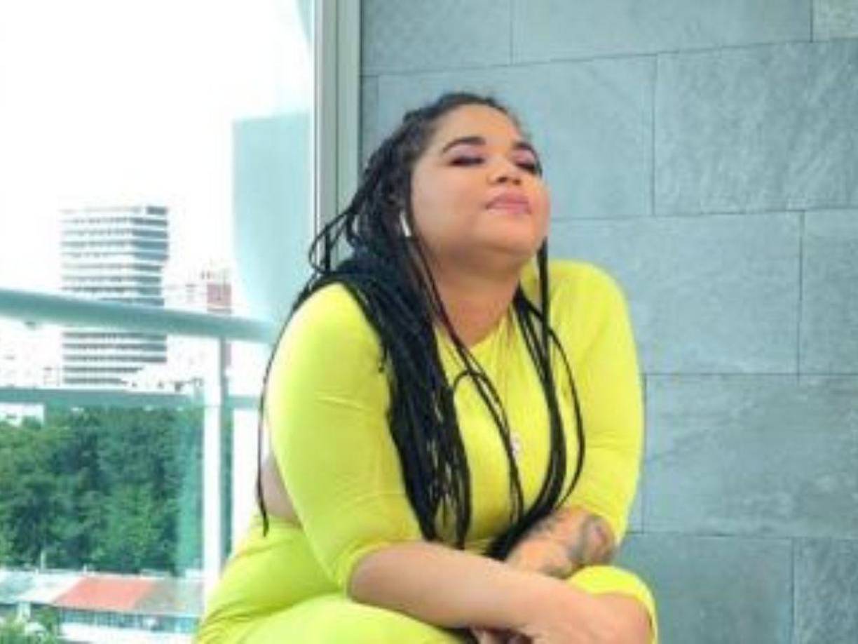 “Te amo hermana y siempre te amaré. Gracias a Dios por darme a una hermana como tú con tu gran corazón”, expresó Kathyan en un emotivo mensaje que rápidamente se viralizó, provocando mensajes de apoyo y tributos por parte de sus seguidores.