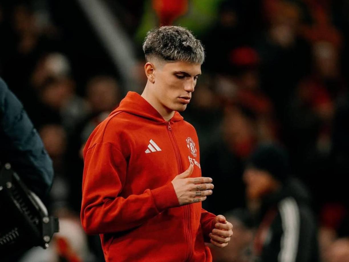 El argentino Alejandro Garnacho podría llegar al Napoli como nuevo refuerzo de la temporada. 