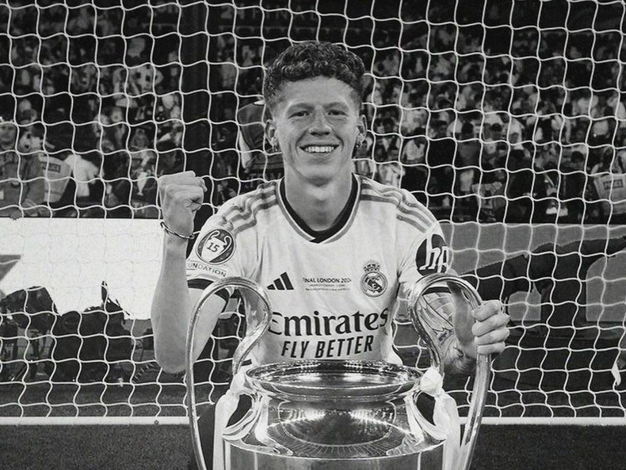 El joven pelirrojo está encantado y muy agradecido por la oportunidad, que le ha permitido vivir momentos mágicos y que se quedarán siempre en su retina. Jeremy jugará con la selección de Puerto Rico del área de Concacaf.