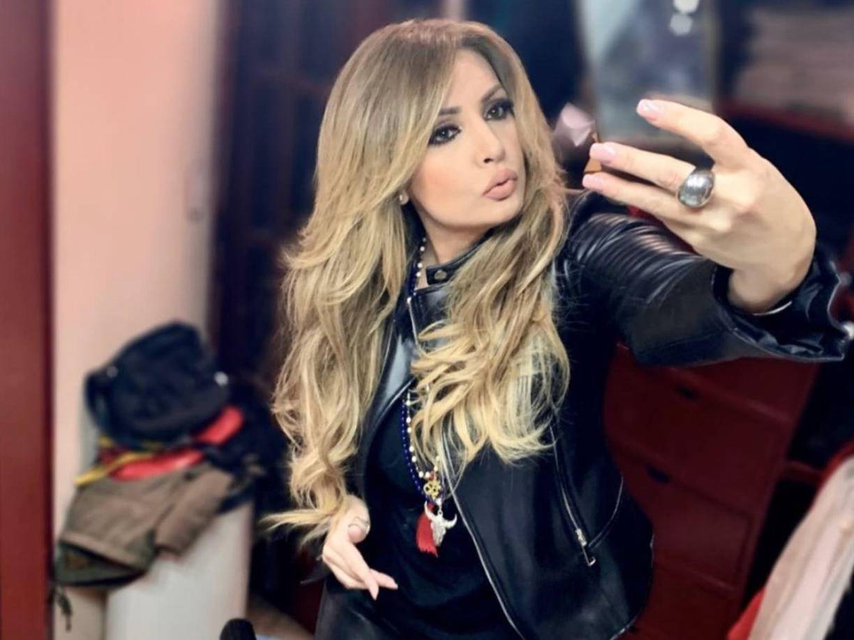 Todo comenzó durante una conversación con uno de los participantes, Osmel Sousa, mientras los demás pasaban desapercibidos.