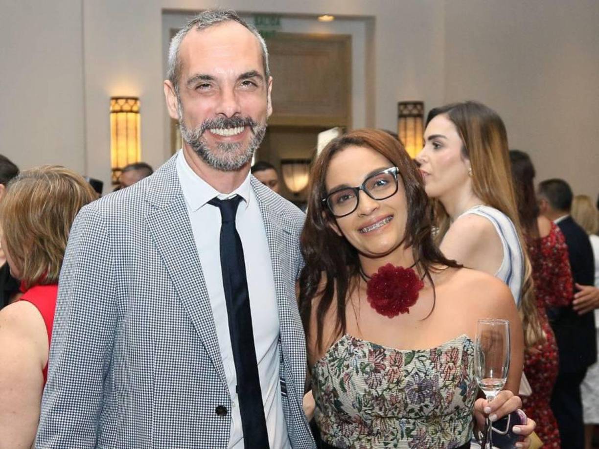 José Carlos Balaguer y Yosselin Zelaya.