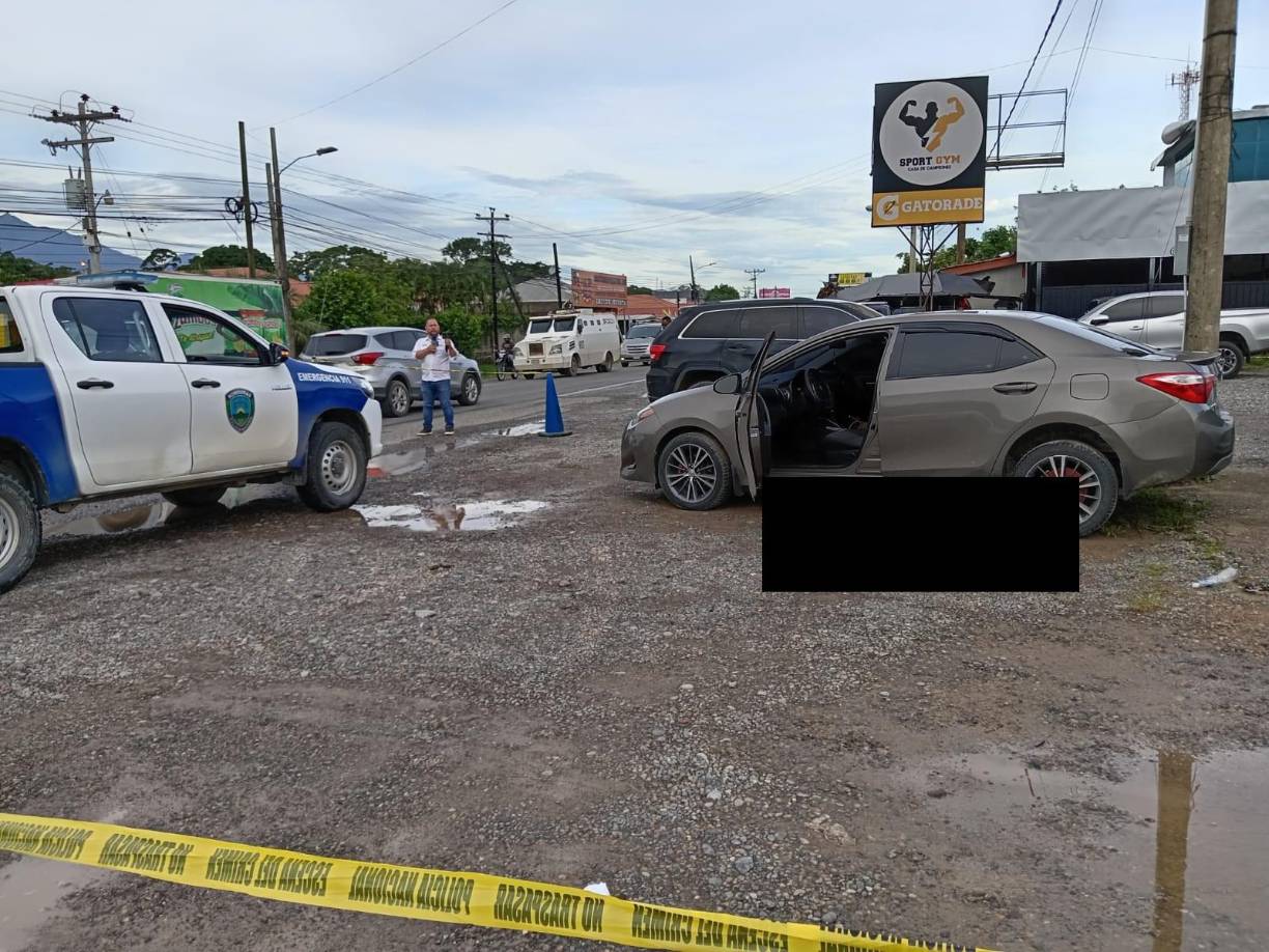 Se presume que el ahora fallecido era abogado, no obstante, esta instancia no ha sido confirmada por las autoridades. 