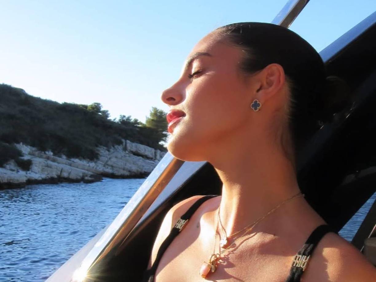 María Guardiola es una fiel admiradora de su padre, al que sigue cada vez que puede y se ha pronunciado sobre la separación.