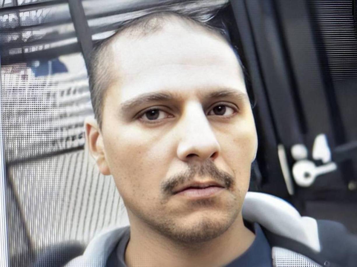 “Cualquiera que tenga un santuario de santa muerte está relacionado con el bajo mundo criminal”, dijo al CIS el capitán retirado del Departamento de Seguridad Pública de Texas, Jaeson Jones, quien trabajó durante años en inteligencia para luchar contra los cárteles de la droga de México.