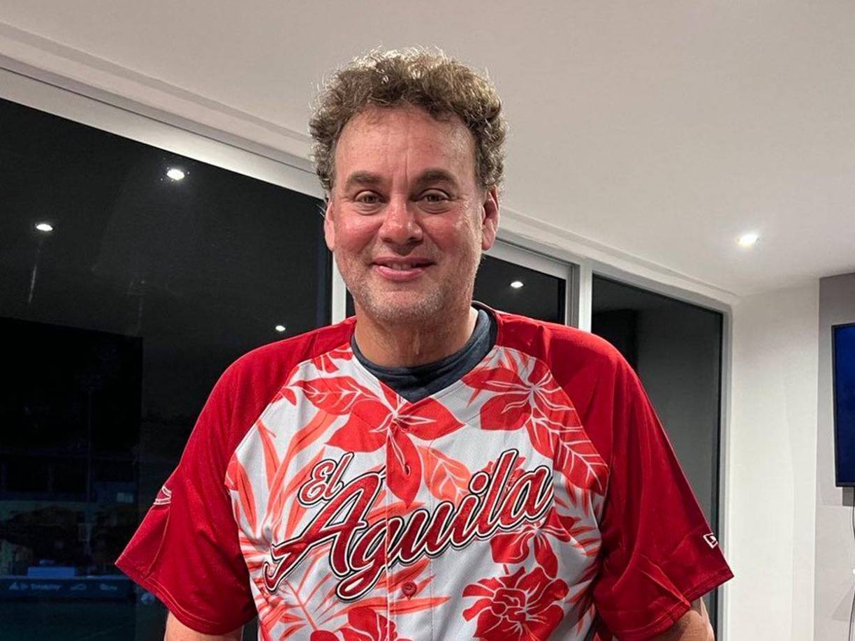 La trayectoria periodística de David Faitelson Pulido comenzó desde muy joven, pasó por las filas de los periódicos La Afición, El Heraldo de México y el Excélsior, donde aprendió sus primeras cátedra