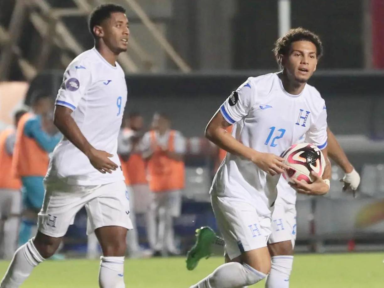 Honduras tiene a dos jugadores más que sobrepasan el millón de euros en su coste, pero están fuera de la convocatoria por lesión; David Ruiz con 2.5 y Choco Lozano con 1.5.