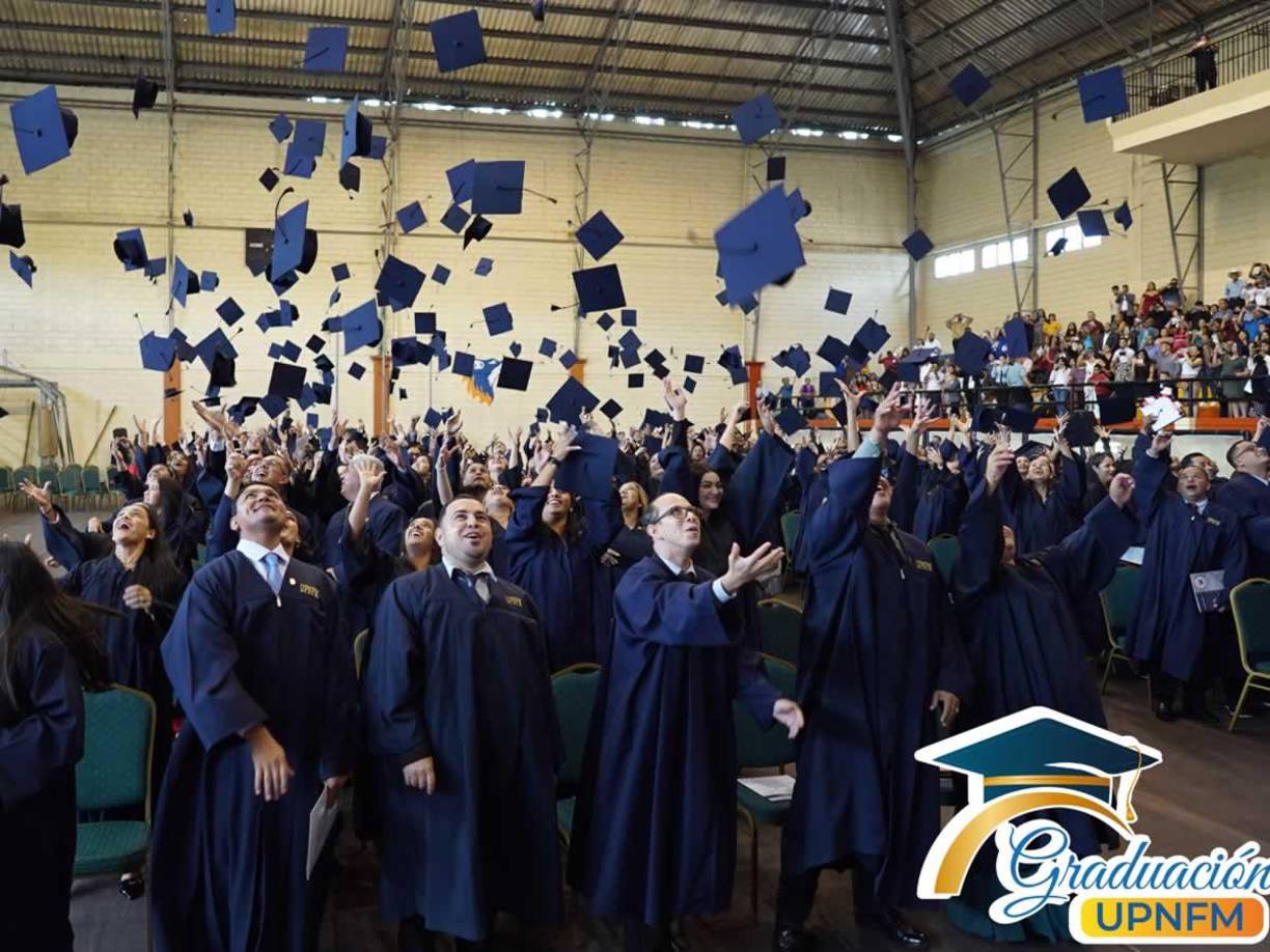 La felicidad fue total memento de recibir el galardón que lo llevo a abrir nuevas puertas en sus vidas.