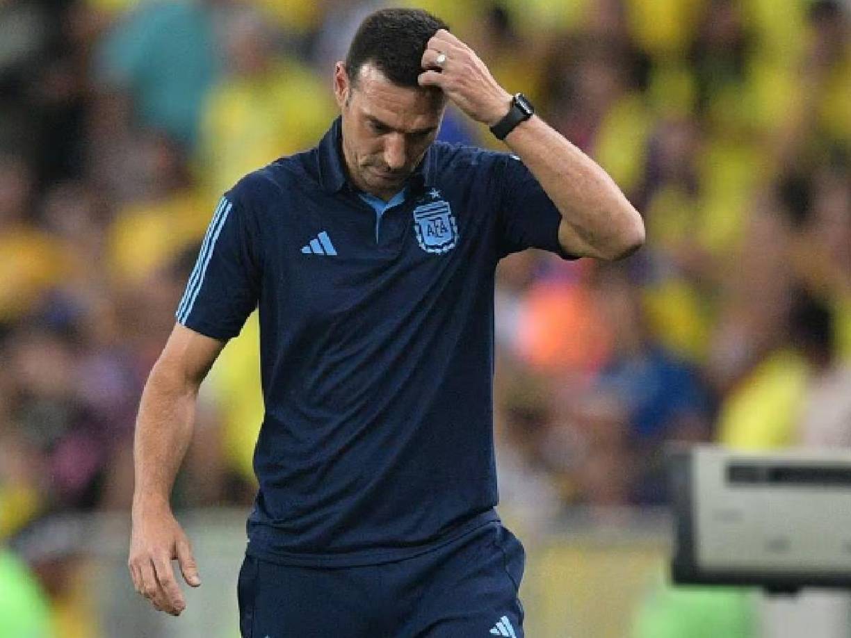 Lionel Scaloni confirmó a ‘Sky Sport Italia’ que continuará al frente de la Selección Argentina. El técnico expresó en una entrevista que pensó en “dar espacio a los jóvenes” cuando dudó sobre seguir al mando del combinado ‘albiceleste’.