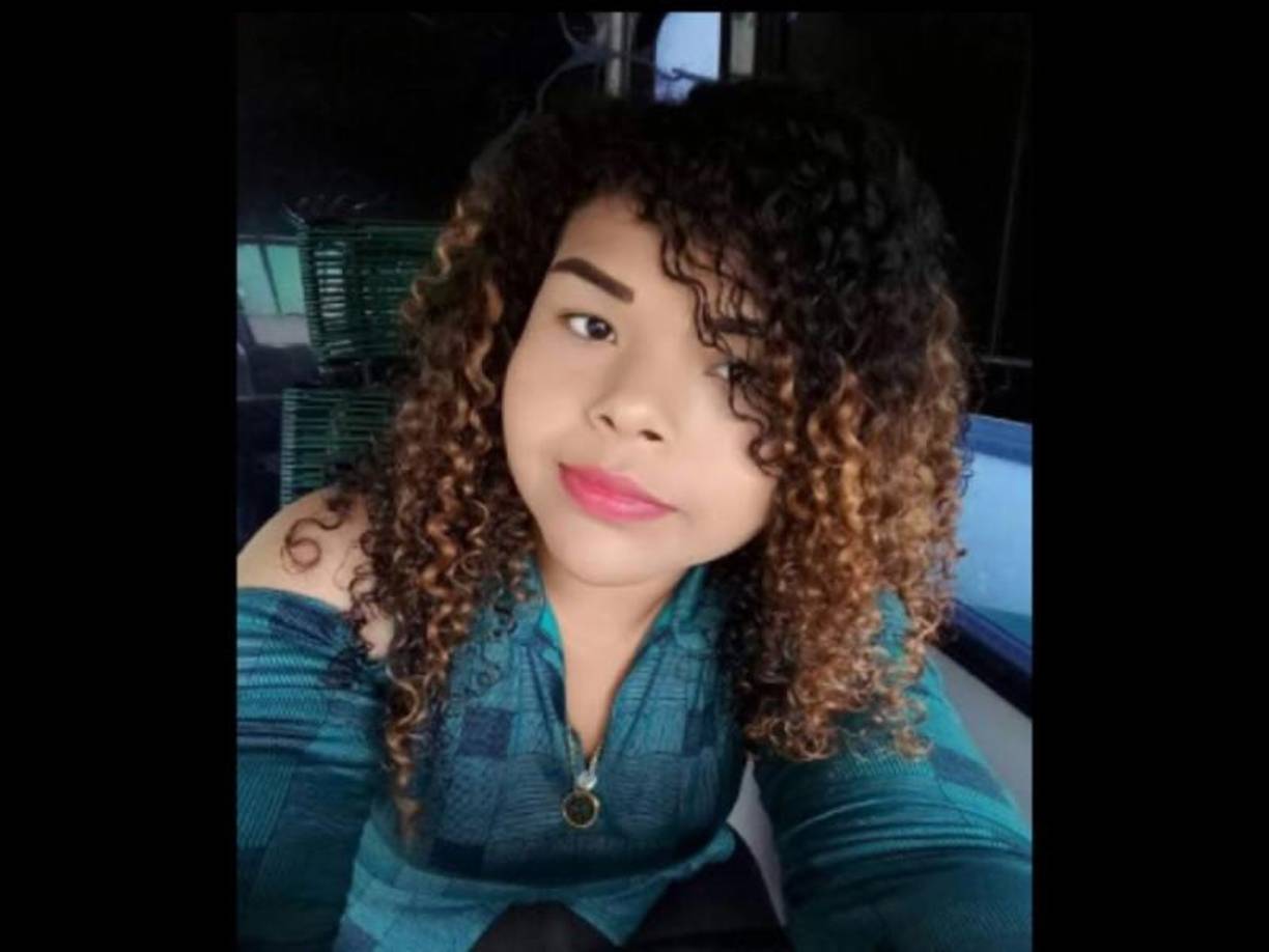  En ese momento, se encontraba con su pareja sentimental, Bernardo “N”, quien supuestamente la llevaría a El Tejar para que tomara un autobús hacia el puerto de Veracruz.