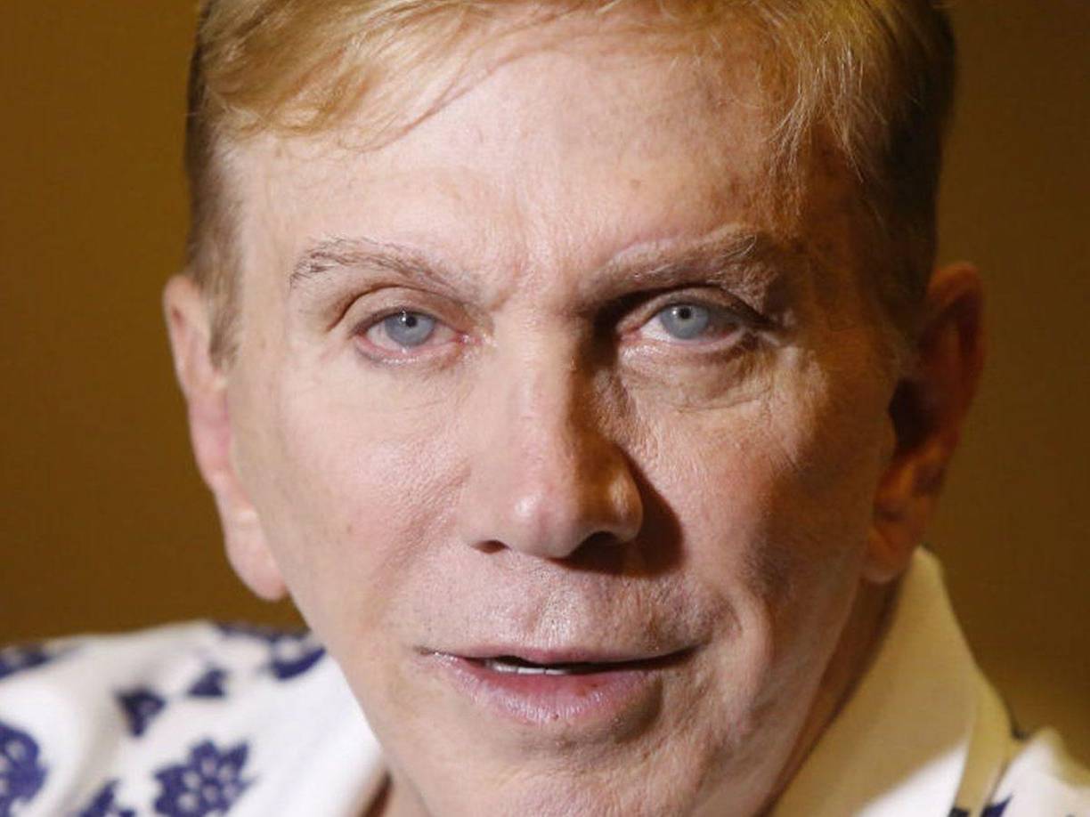 Fue entonces que Myrka Dellanos intervino y le preguntó de manera directa a Sousa, “¿Estás de acuerdo con estas nuevas reglas o no?”, a lo que el cubano respondió sin contemplaciones.