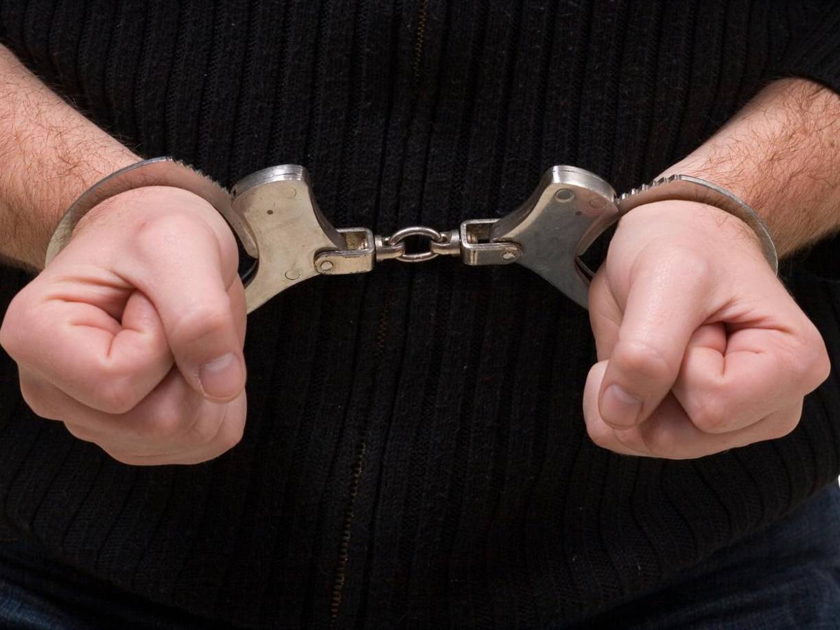 Swinney fue acusado de asesinato y encarcelado en el condado de Tarrant. No obstante, los familiares de López afirmaron que días después salió libre bajo fianza, provocando el pánico para ellos, quienes piden justicia.