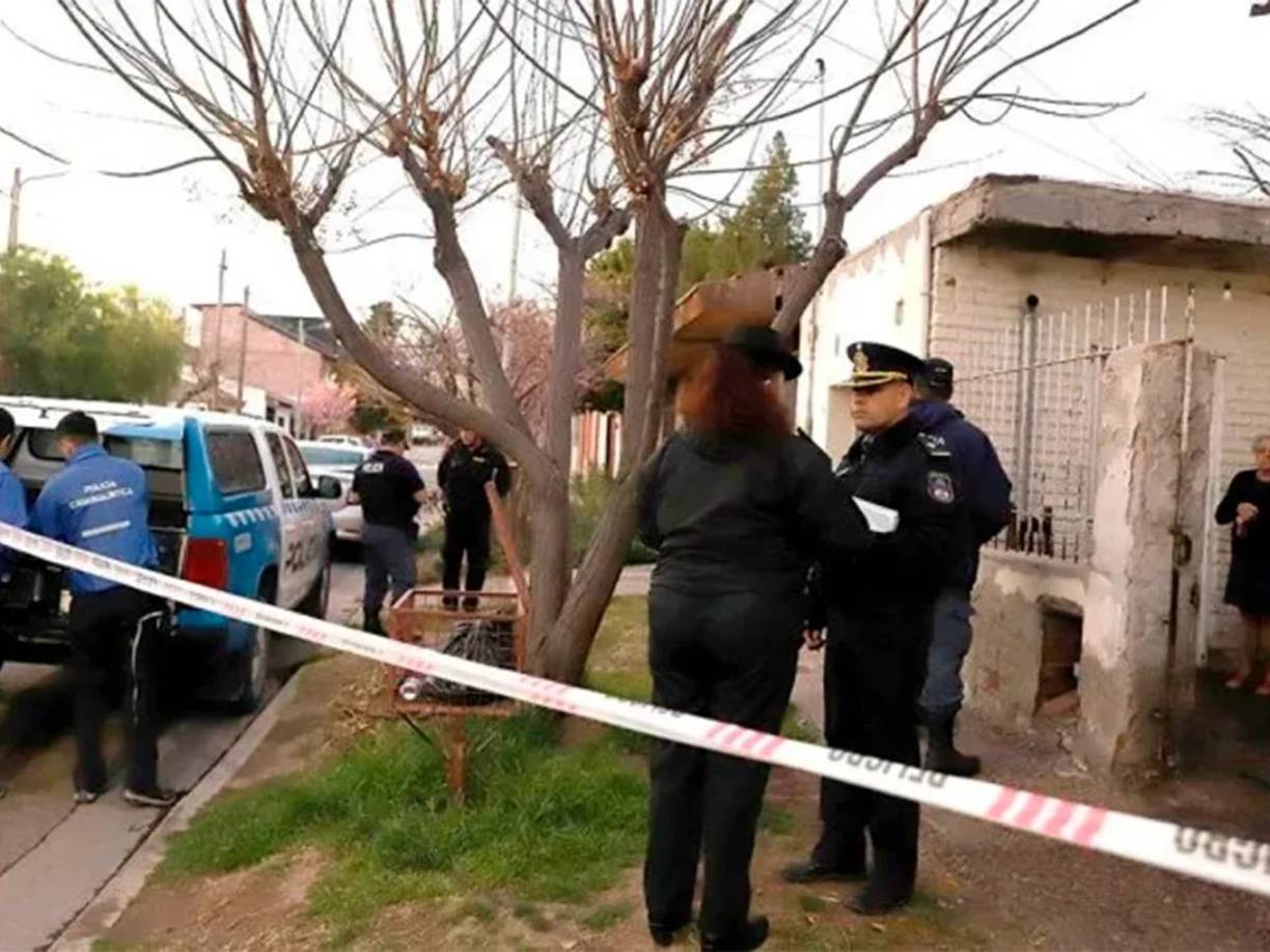 Las víctimas, de 29 y 27 años, recibieron atención médica cuando ocurrió el incidente, quedando hospitalizadas.