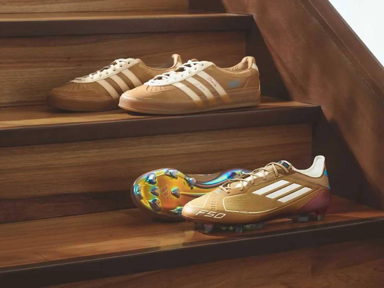 La zapatilla tiene un aspecto vintage, que de nuevo es un homenaje a las Adidas Gazelle originales, y las firmas en el lateral incluyen “Benito” y “Leo” en lugar de Bad Bunny o Messi para hacerlo más personal.