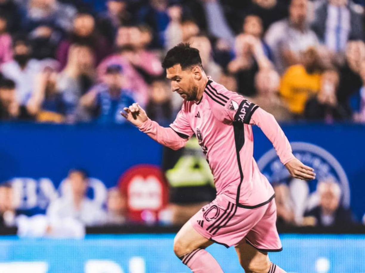 Extender el contrato de Lionel Messi con el Inter Miami no solo aseguraría su impacto en la MLS, sino que también consolidaría su legado en el fútbol internacional.