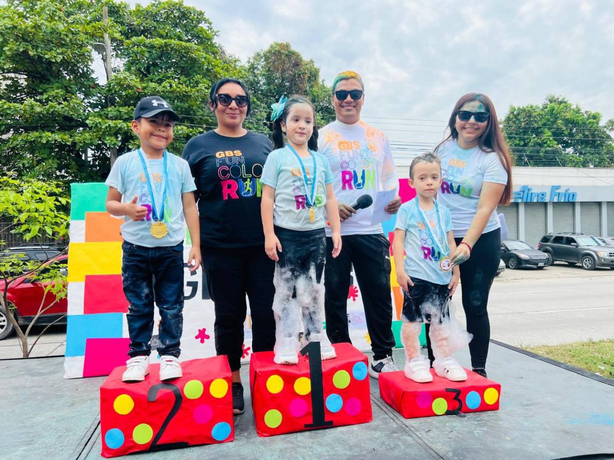 La categoría infantil también fue reconocida en el evento de la Génesis Bilingual School de SPS.
