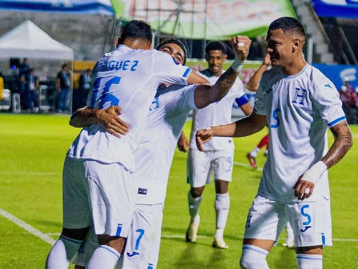 El delantero del Celtic de Glasgow fue el autor de los dos goles catrachos en el emocionante partido por la ida de los cuartos de final de la Nations League.