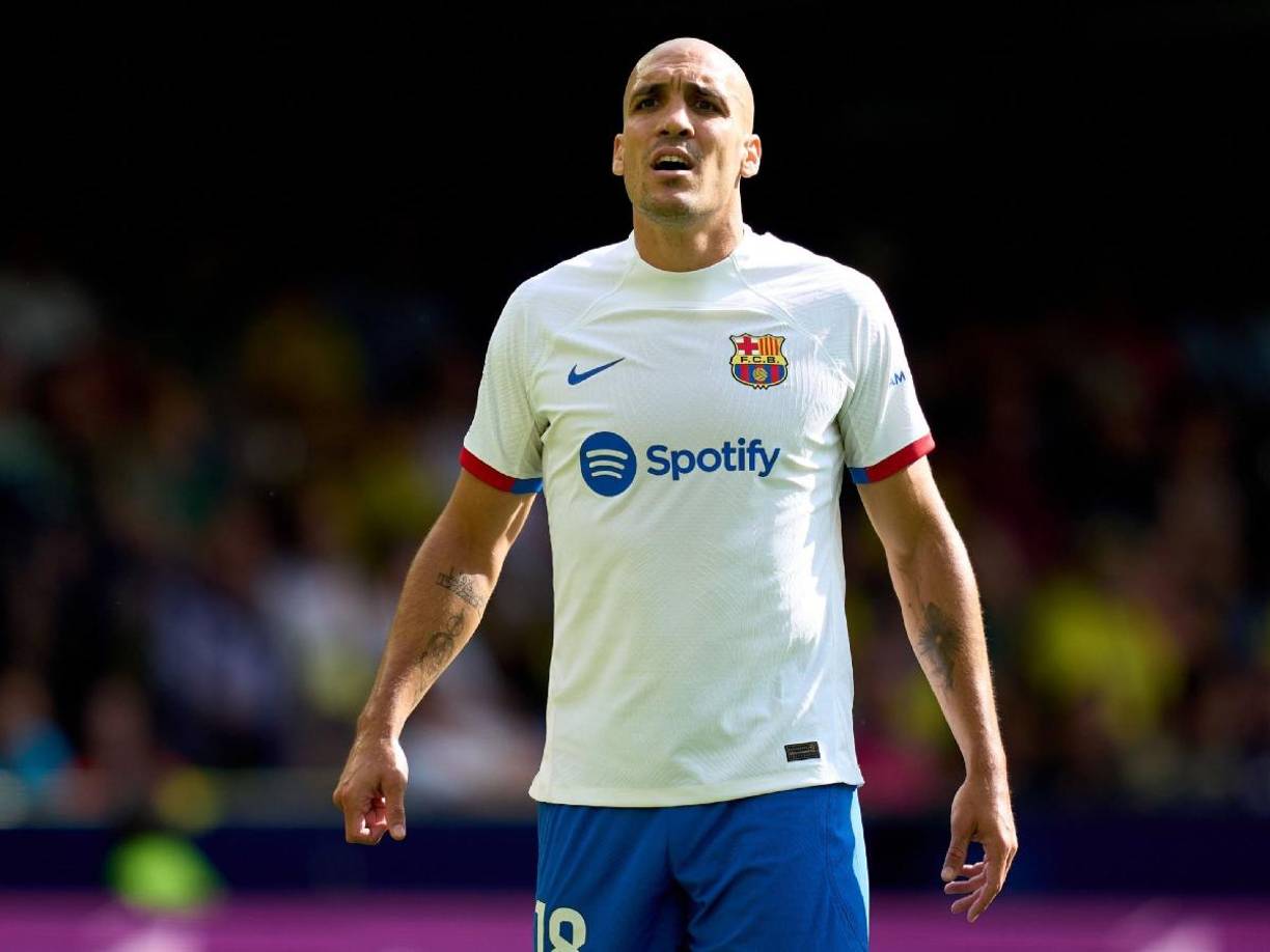 Orioul Romeu, centrocampista del Barcelona, está en la mira del Besiktas, para reforzar la medular en este mercado de invierno.