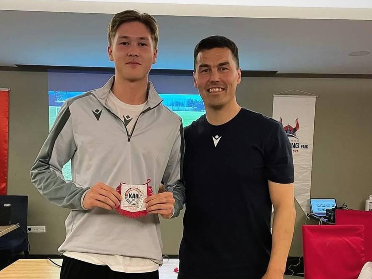 El presidente de la Asociación de Fútbol de Groenlandia, Kenneth Kleist, confirmó que la invitación a la reunión en la sede de la CONCACAF, extendida por el secretario general del organismo, Philippe Moggio, no tiene relación con los recientes intereses geopolíticos en la isla.