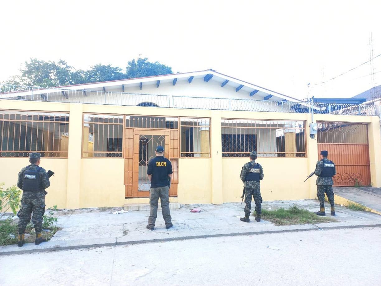 La DLCN había realizado hasta ayer el proceso de aseguramiento de al menos 30 bienes inmuebles de los 60. Las acciones se ejecutan en San Pedro Sula, Omoa y Quimistán, Santa Bárbara.