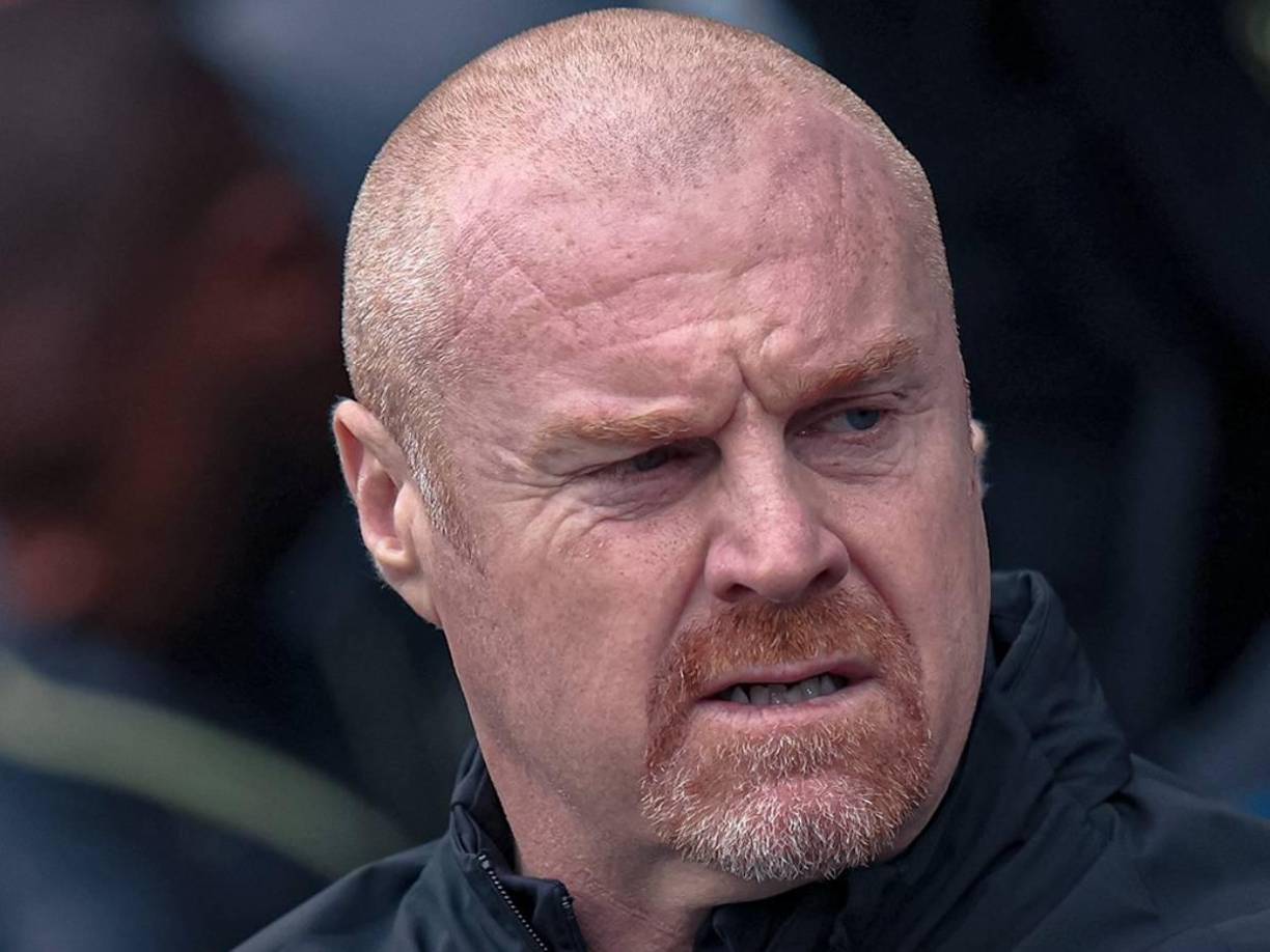 Sean Dyche no sigue más como entrenador del Everton de la Premier League de Inglaterra.