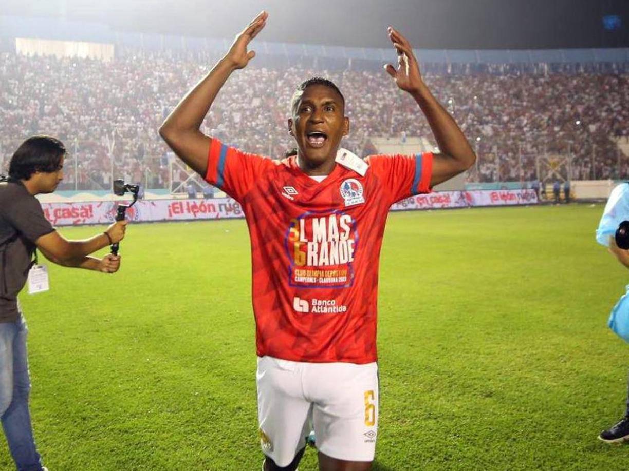 Sorpresa. El defensor Brayan Beckeles no seguirá en las filas del Olimpia de cara a la próxima campaña.