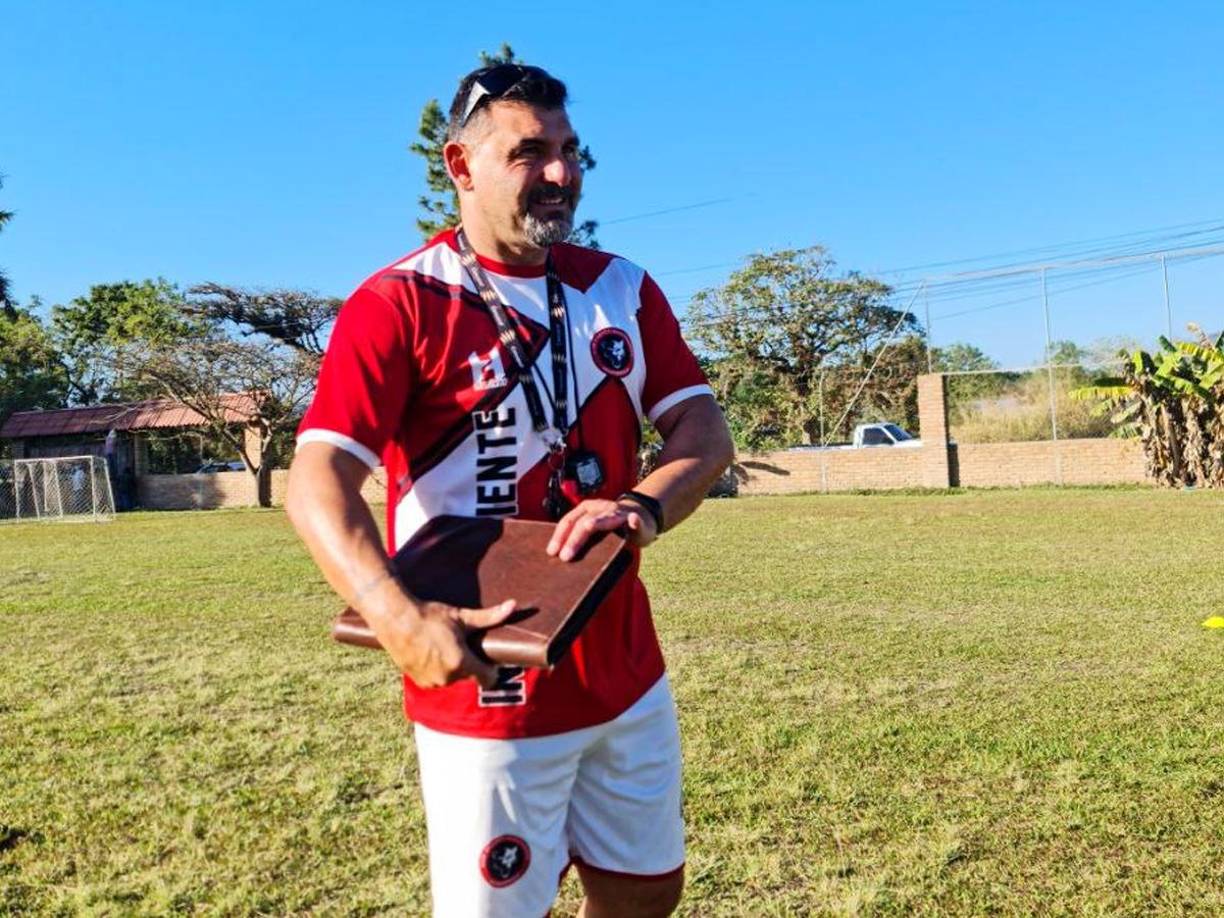 El entrenador Martín “Tato” García seguirá en el banquillo del Independiente de la Liga de Ascenso de Honduras.