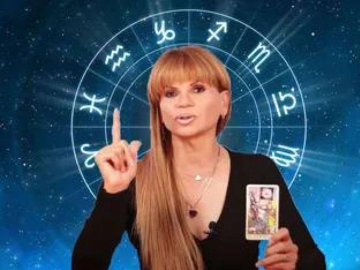 La pitonisa confesó que la colombiana debe ‘huir’ de inmediato de su residencia, a la cual calificó de estar ‘maldita’ por diversas causas.