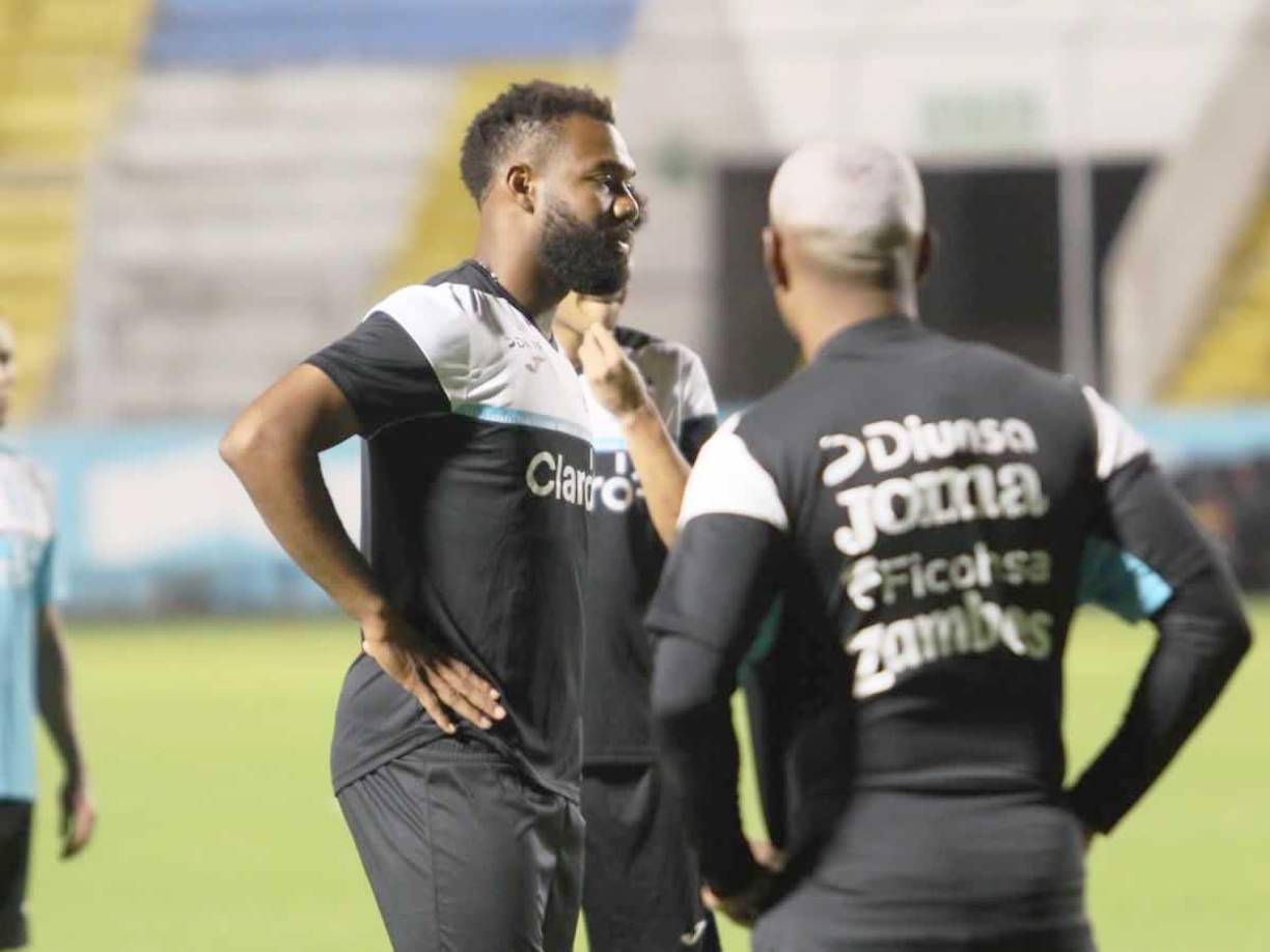 SUPLENTE: Jorge Benguché, pese a que marcó un gol entrando de cambio ante Guayana Francesa, deberá esperar de nuevo su oportunidad desde el banquillo.