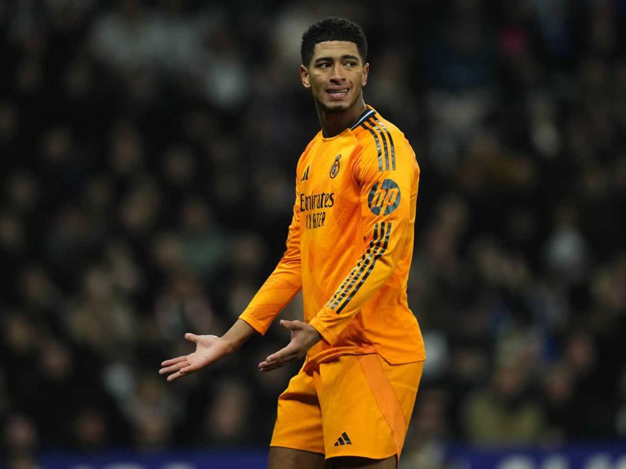 Jude Bellingham se lamenta durante la derrota del Real Madrid contra el Espanyol.