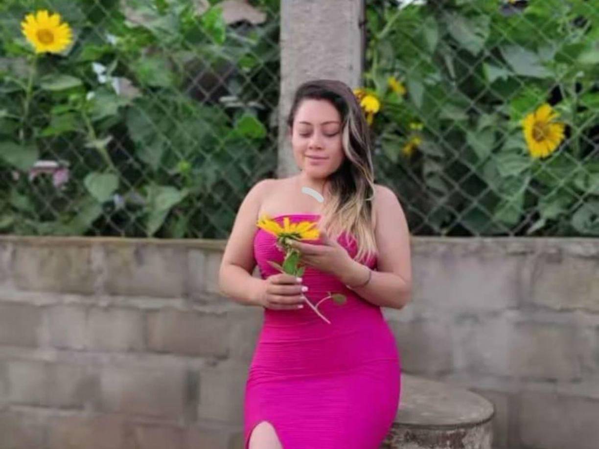 La joven de 34 años fue emboscada mientras regresaba de su trabajo, donde se desempeñaba como cajera en un mercadito.