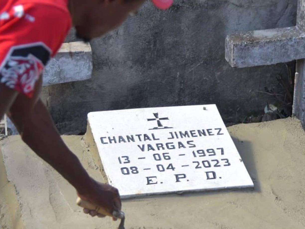 Las primeras Investigaciones indican que su ex , venía intimidándola desde hace varios meses y se negaba a aceptar que ella ya no estuviera con él.