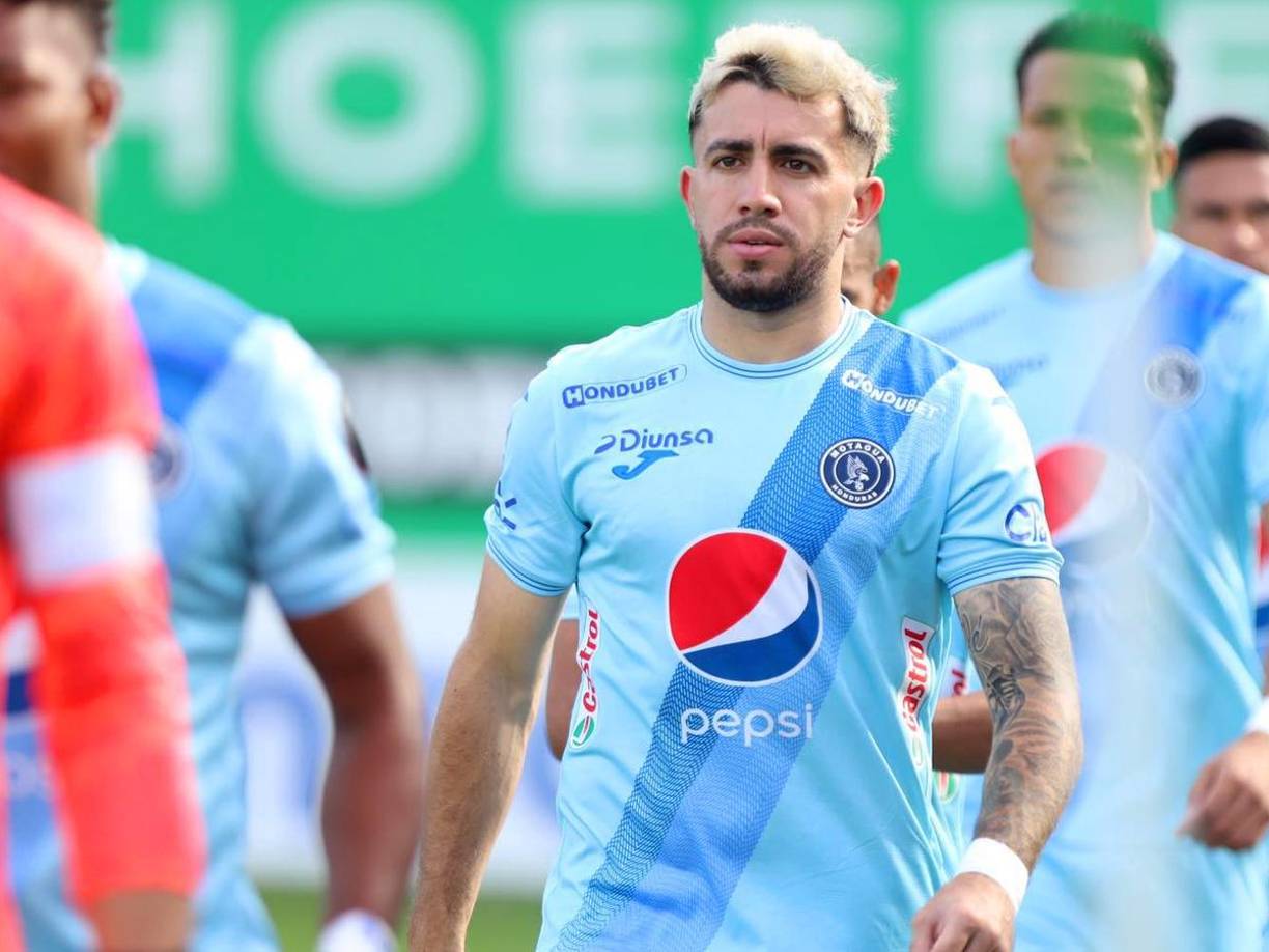 Agustín Auzmendi: El delantero argentino y goleador del certamen hondureño ha despertado el interés de Alajuelense de Costa Rica y del Melgar de Perú, pero Motagua peleará por quedarse con el pistolero por un par de torneos más.