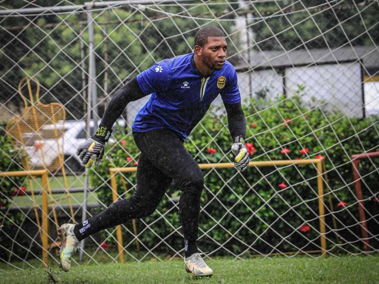 El portero del Real España tampoco estuvo en los partidos de octubre contra Guayana Francesa y Jamaica.