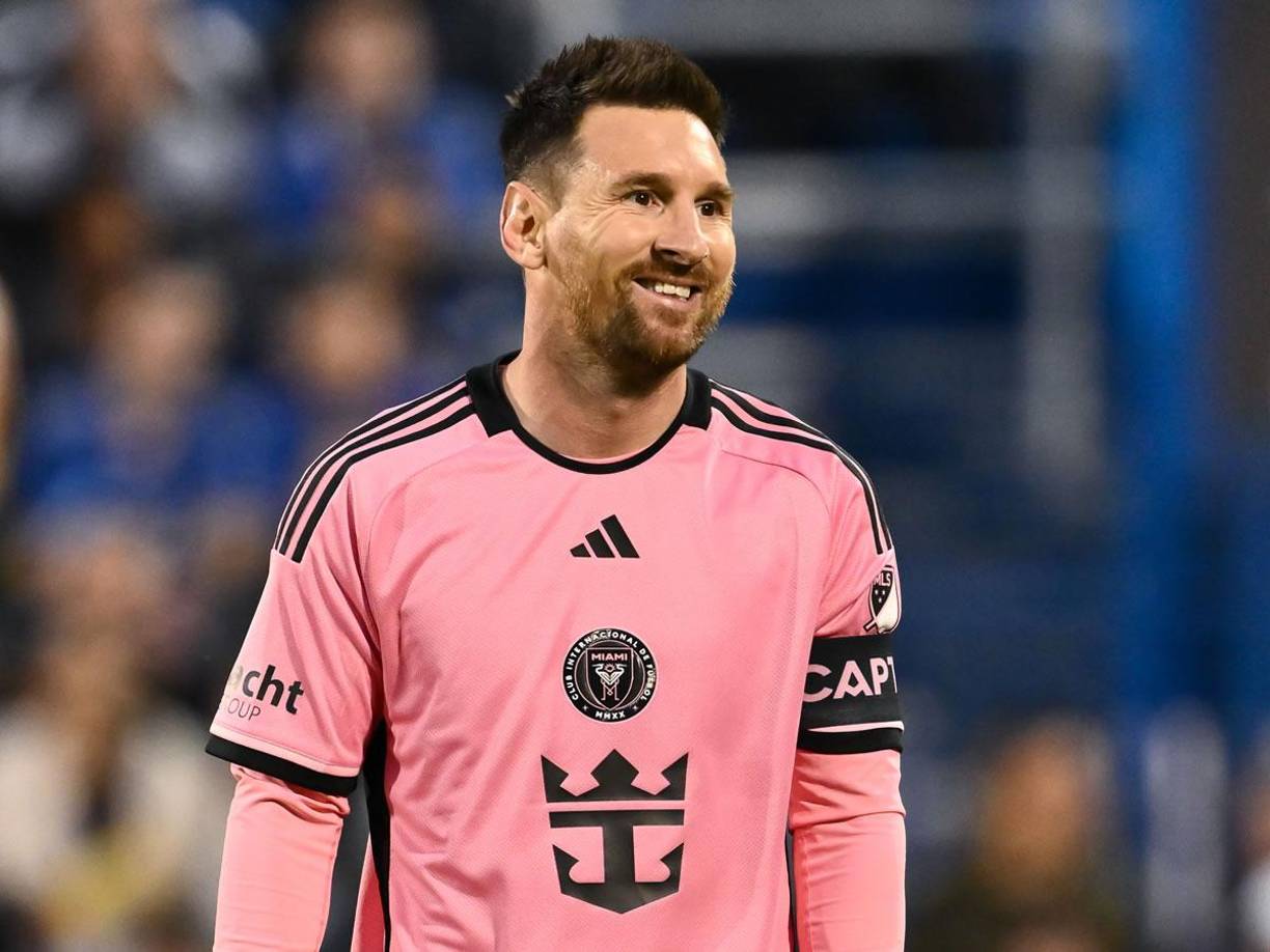 Lionel Messi aseguró en una entrevista con ESPN que su retiro está cerca y que el Inter Miami de la MLS será su último equipo antes de cerrar su trayectoria profesional. “Sí, creo que sí. Hoy por hoy creo que va a ser mi último club”, afirmó el argentino.