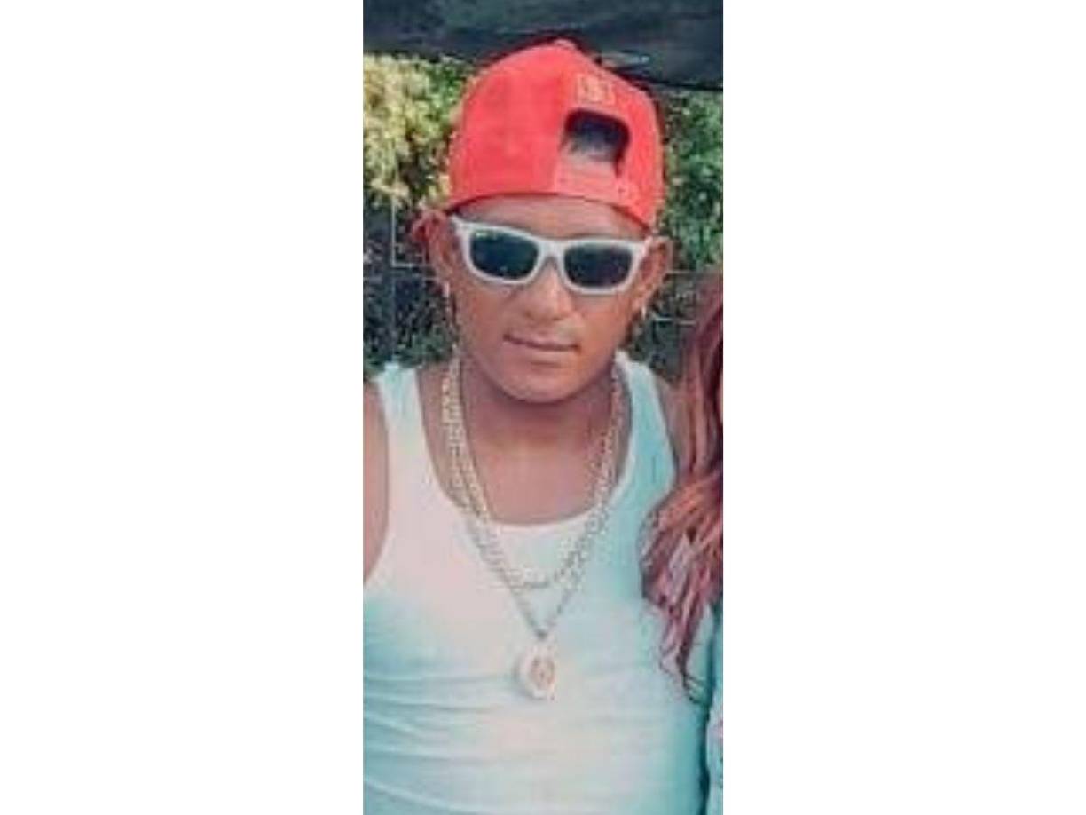 De acuerdo con la información brindada por sus familiares, era padre de 3 niños.