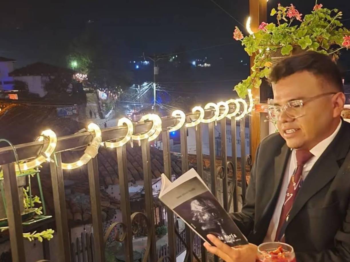 En redes sociales el video se ha vuelto muy viral y muchas personas han comentado algunos nombres tratando de descifrar quien es el futbolista detallista.