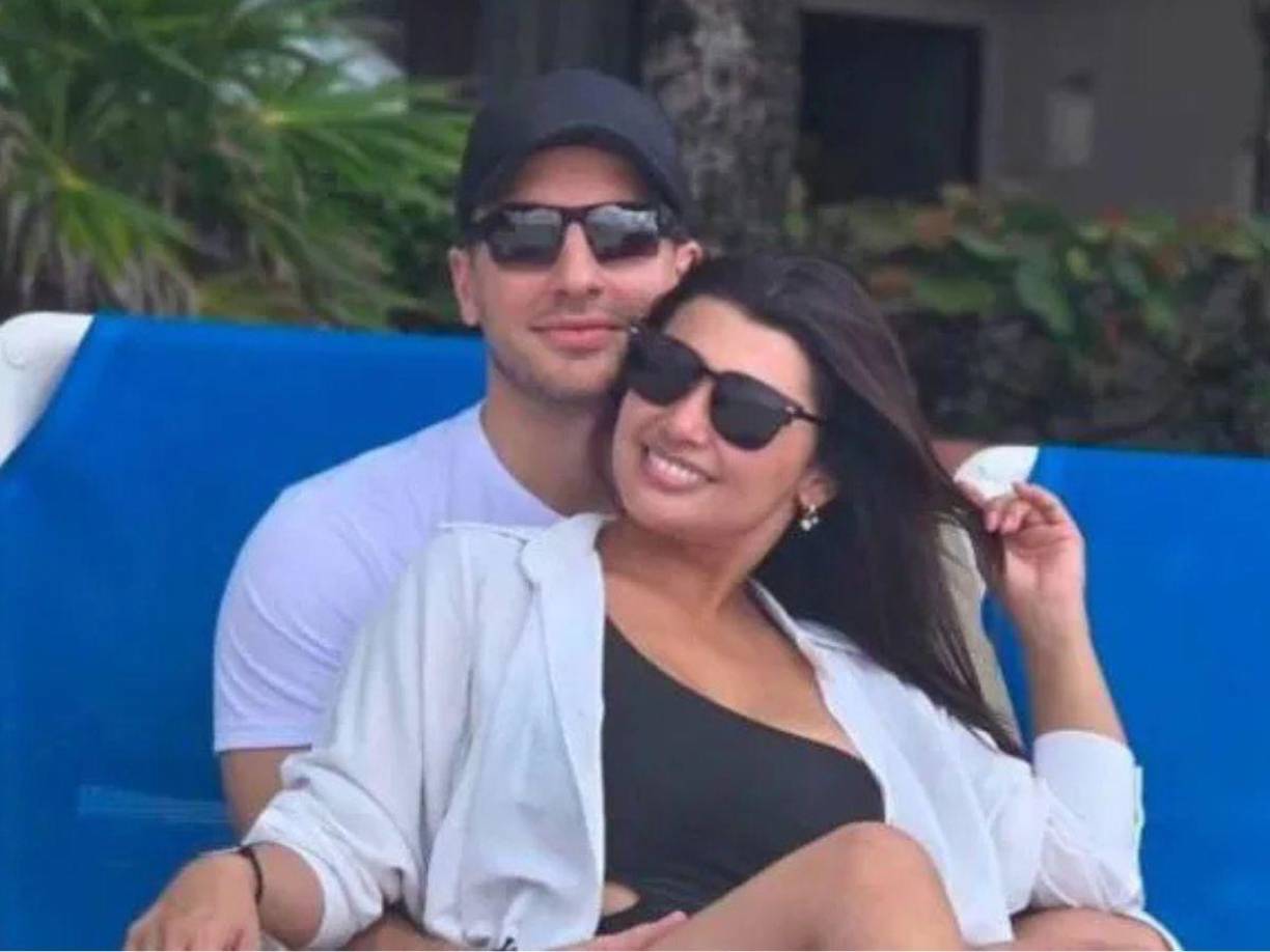 Luego de estar distanciados por un tiempo, Milagro Flores y su novio finalmente se han reencontrado. 