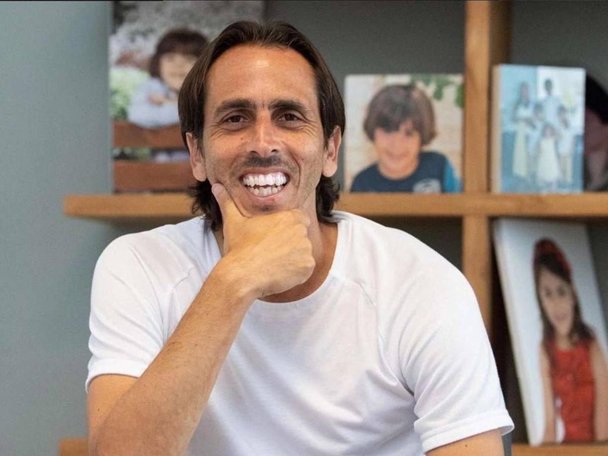 El recordado futbolista Yossi Benayoun reveló la angustia que vivió tras el ataque de Hamás al lugar en el que vive su hermana con su familia en Israel. 