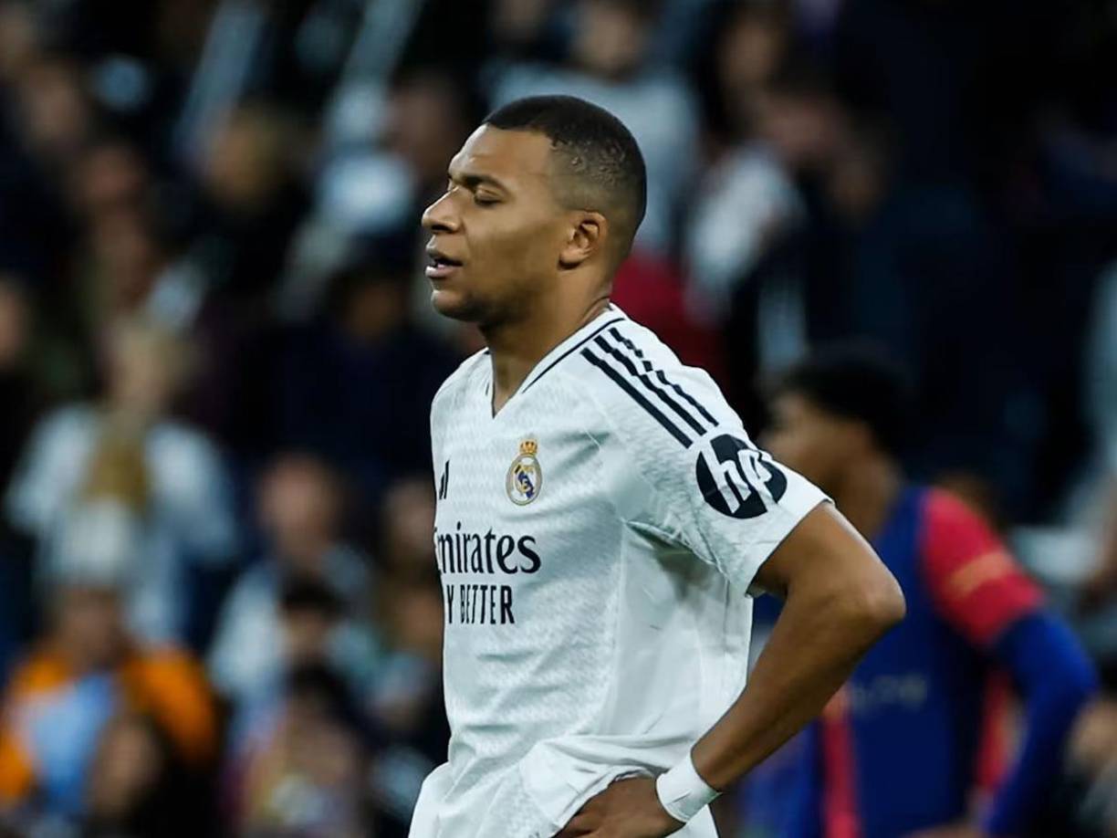 Esta declaración no ha sido bien recibida, especialmente en un club como el Real Madrid, donde la preparación física y el trabajo en equipo son fundamentales para el éxito.