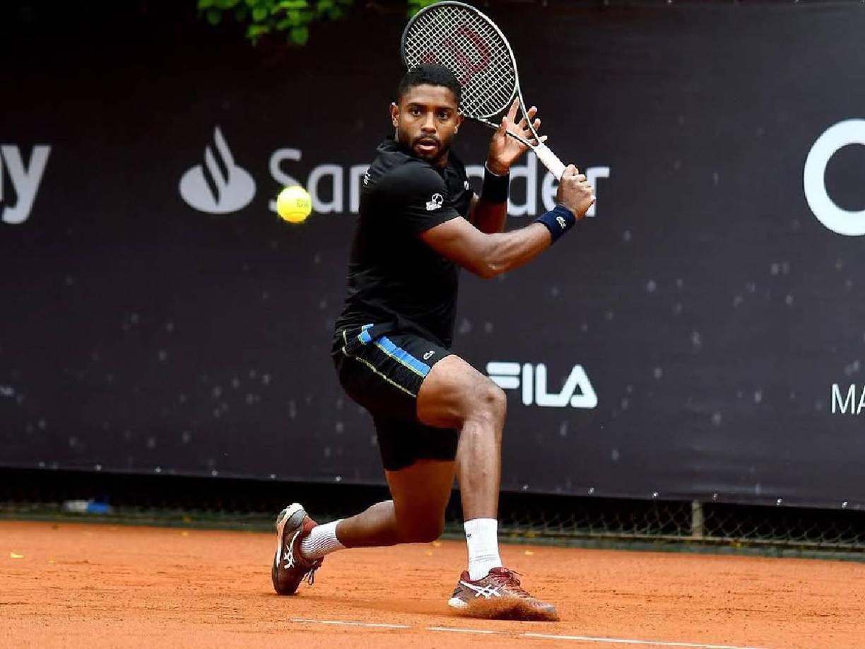 Fue hasta hace poco que Joao Lucas Reis da Silva comunicó en sus redes sociales su relación y lo hizo con un lindo mensaje.