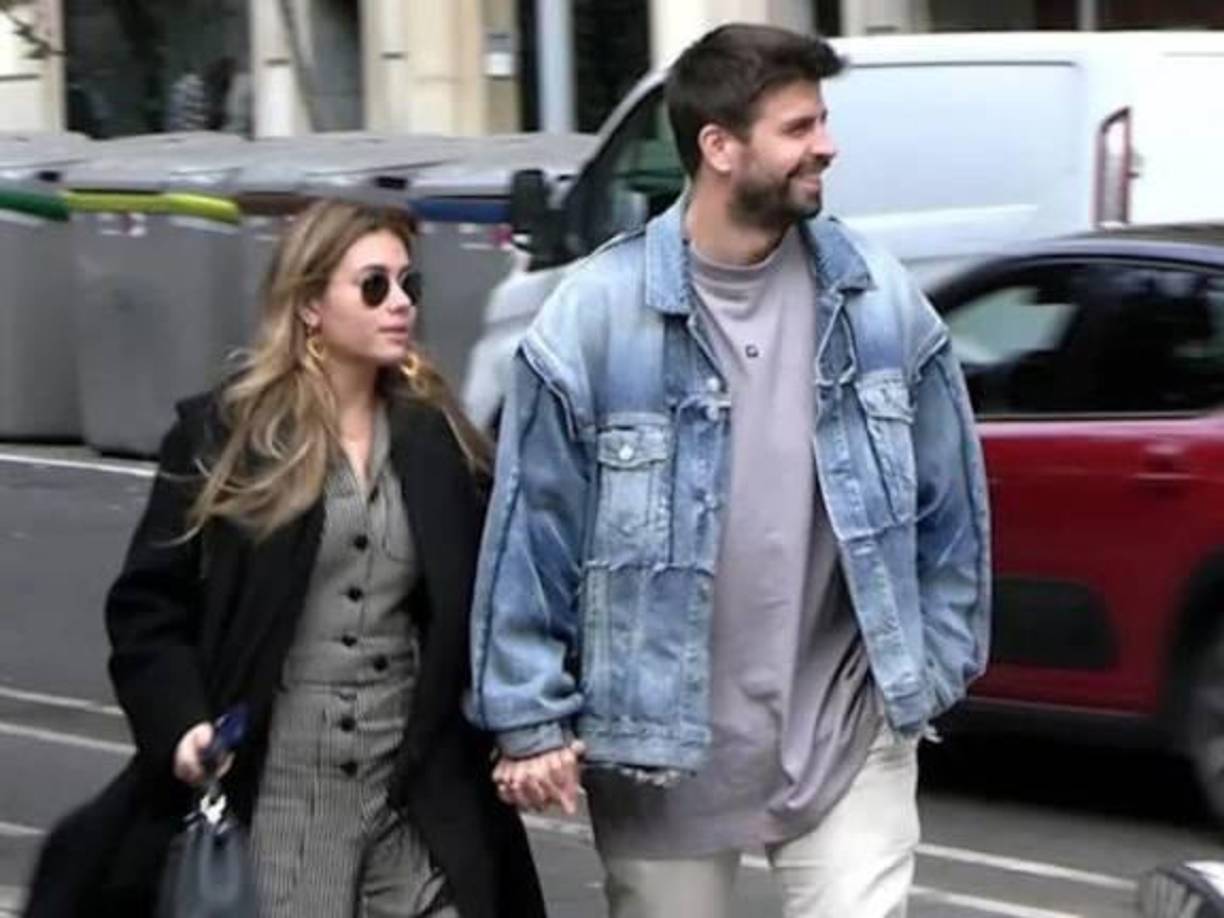 Según La Vanguardia, la ceremonia en la que su hermano Marc y su prometida María se jurarán amor eterno marcará la primera ocasión en la que Gerard asista con Clara a una actividad con sus allegados.