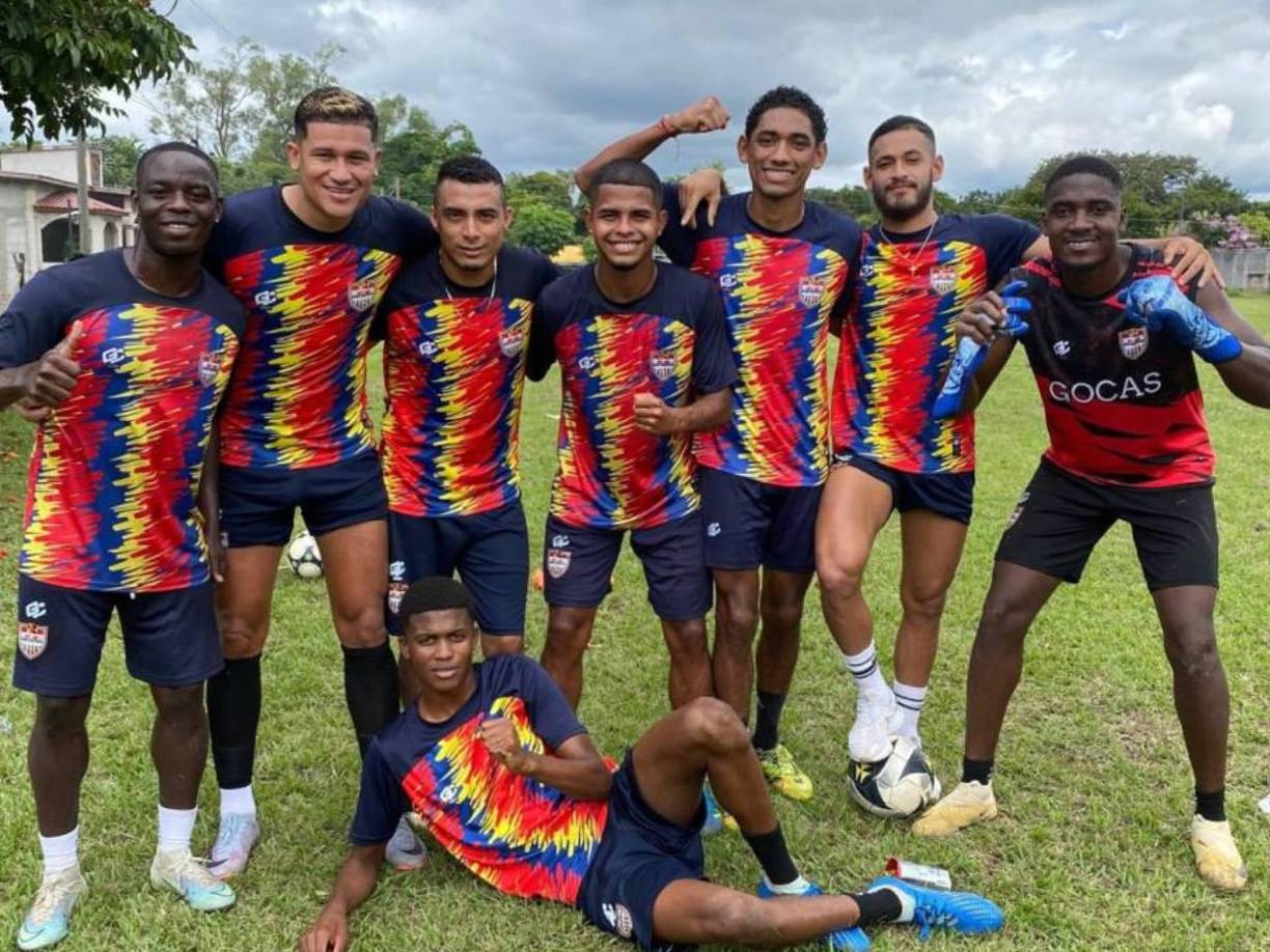 CD San Rafael con una experiencia muy poca en la liga de plata de Honduras, su sede es El Pedernal, Francisco Morazán.